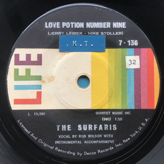 The Surfaris : Love Potion Number Nine / Beat ‘65 (7", Single)