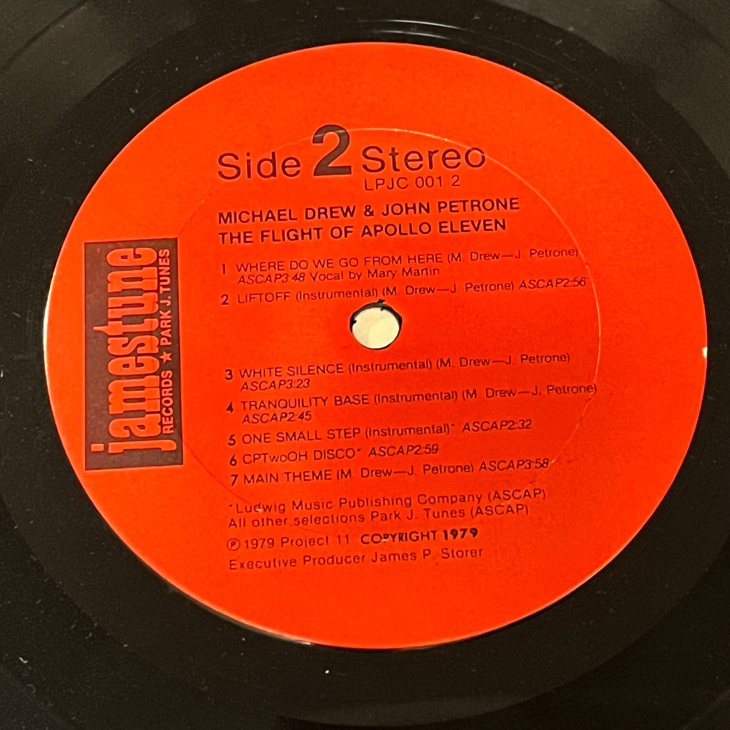 Michael Drew & John Petrone - The Flight Of Apollo Eleven