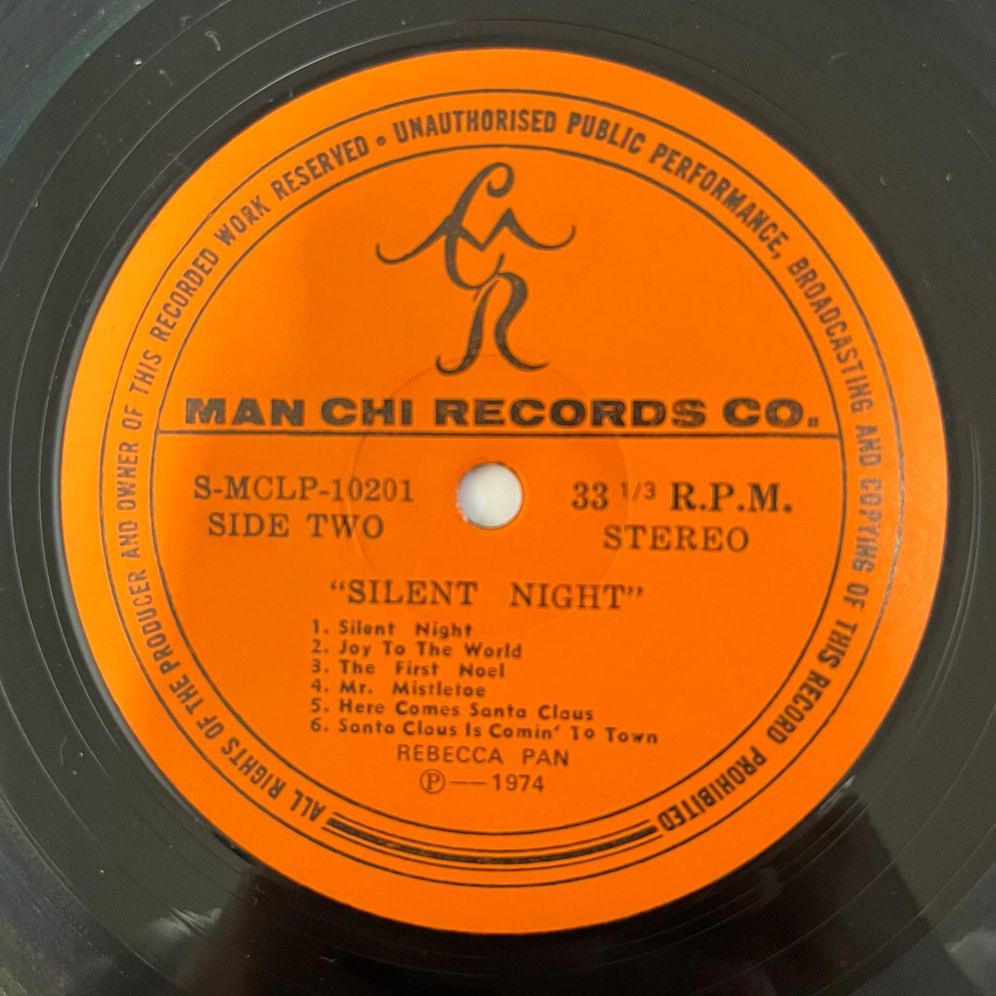 Rebecca Pan & The Voices of Maryknoll - White Christmas (4-channels) - Five Flags Records